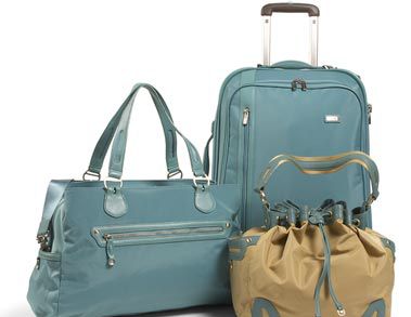 登机英语：行李托运、行李超重和超重费英文表达
