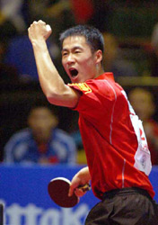 腼腆的世界冠军王励勤 Wang liqin