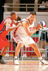 中国骄傲之星：执著于NBA的巴特尔