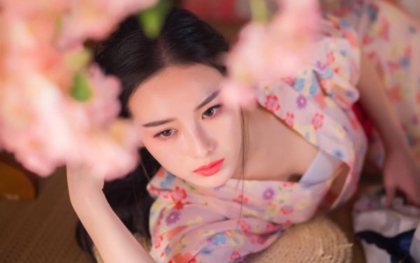 我难产后，老公送来了小三的孩子沈初晴许辰无弹窗小说全本阅读