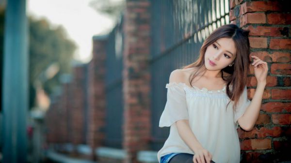弹指间繁华落幕完整版宋清梨蒋媚小说在线免费阅读