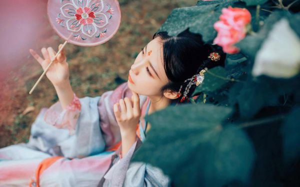 爸爸去世后，我妈非要卖了房子出家做尼姑：结局+番外+完结祝箐箐莫愁无广告小说全集阅读
