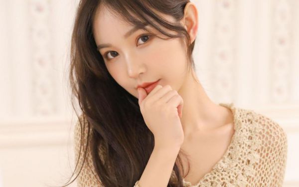 闪婚不孕青梅后，让我被网暴八年的影后跪求原谅在线免费阅读 白芊芊谢昀之小说完整版