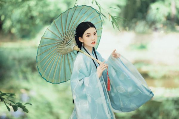 贫困生跪求我捐一百万，弹幕炸了：结局+完整版免费阅读 杨宗昌柳如烟结局在线阅读