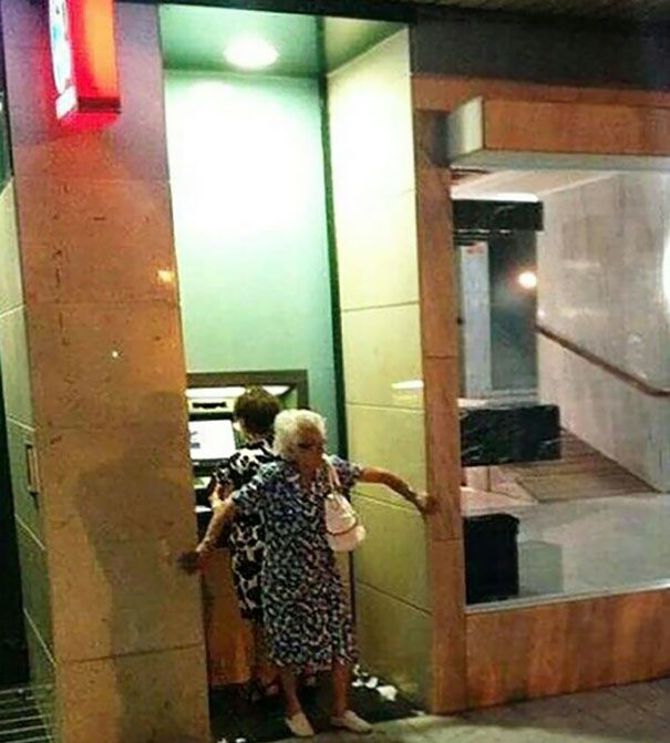 爆笑：爷爷奶奶犯起二来，才是真的二