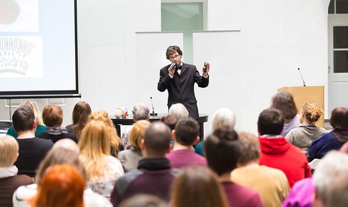 优秀的老师有哪9个特点？你的老师占几条？