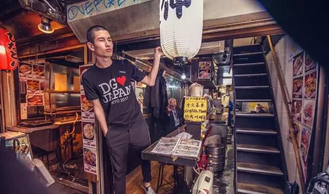 杜嘉班纳这组广告，为什么惹怒了中国人？