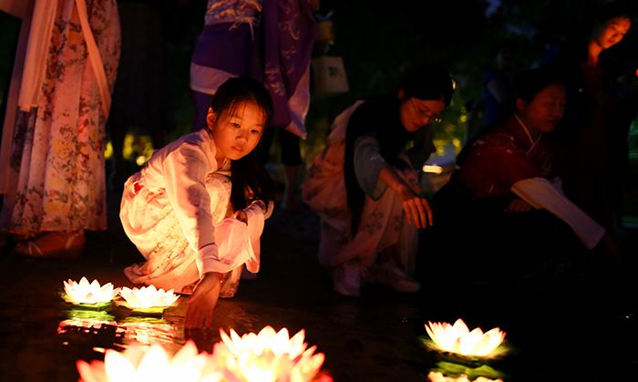 世界鬼节：日本万圣节——“盂兰盆节”