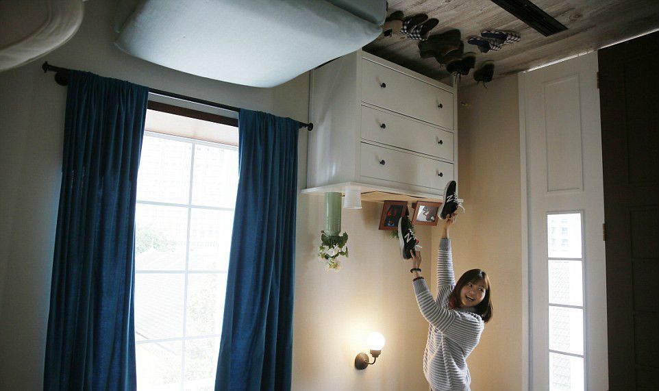不明觉厉：从里到外都倒立的房子你敢来住吗