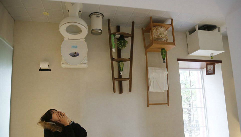不明觉厉：从里到外都倒立的房子你敢来住吗
