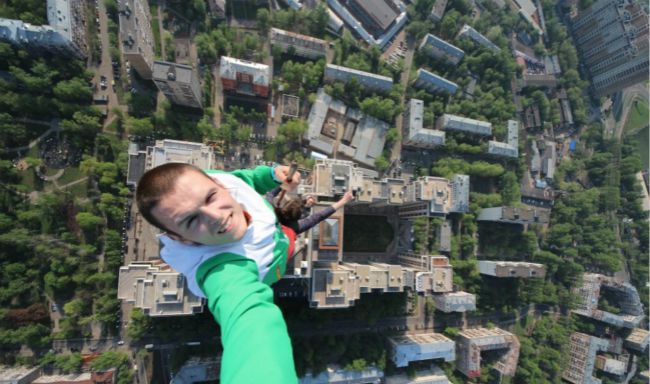 “自拍身亡”都有专用名词了？这都是它的锅