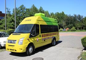 我国首款轻型客车搭载的新冠病毒检测移动实验室交付使用