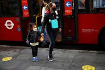 研究：英国新冠疫情或存在1300多个不同源头