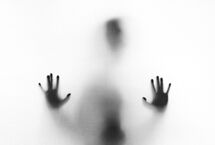 科学揭秘：“鬼压床”是怎么回事？