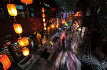美媒评选全球最美街道 中国成都锦里古街居首