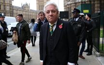 英国下议院议长辞职 再也听不到他的“order”了