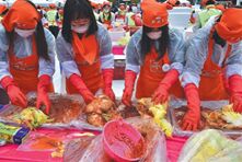 脱发有救了？研究称韩式泡菜饮品可逆转掉发