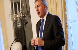 英国驻美大使邮件中称美国白宫政府无能