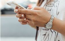 为了不让父母看手机内容，青少年们用了这招……