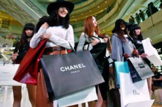 报告显示 中国千禧一代消费者引领奢侈品市场
