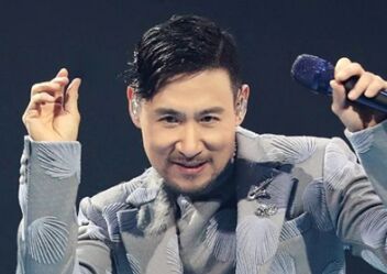 张学友成逃犯克星”，中国技术再次震惊了外媒