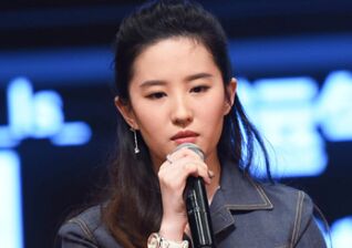 刘亦菲出演迪士尼真人电影《花木兰》，引热议！